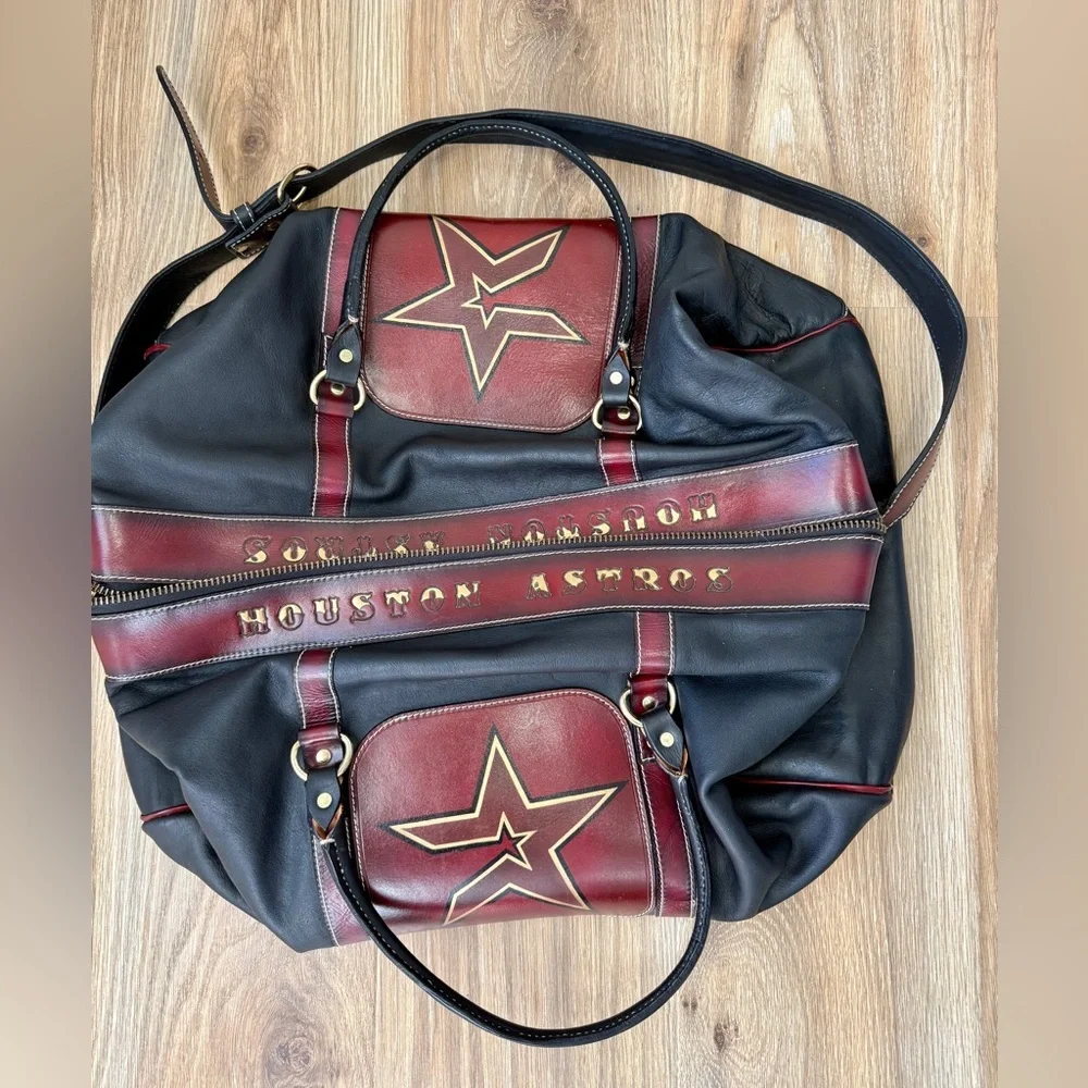 Custom Houston Astros Full Grain Leather Player-Style Weekender Duffel Rare